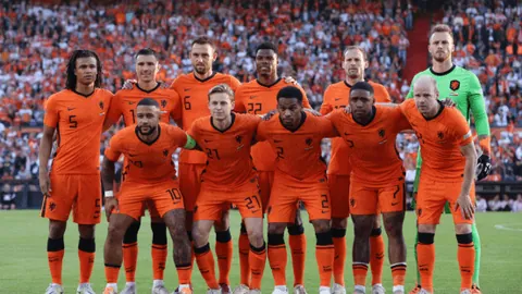 西甲金靴加盟罗马，多夫比克成新晋战将