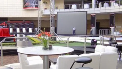 热刺球迷对特尔穿威廉球衣照表示不满，球员致歉并已删除照片