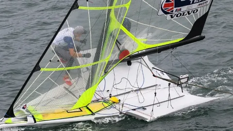 [中超]天气恶劣导致比赛暂停，赛事顺延进行